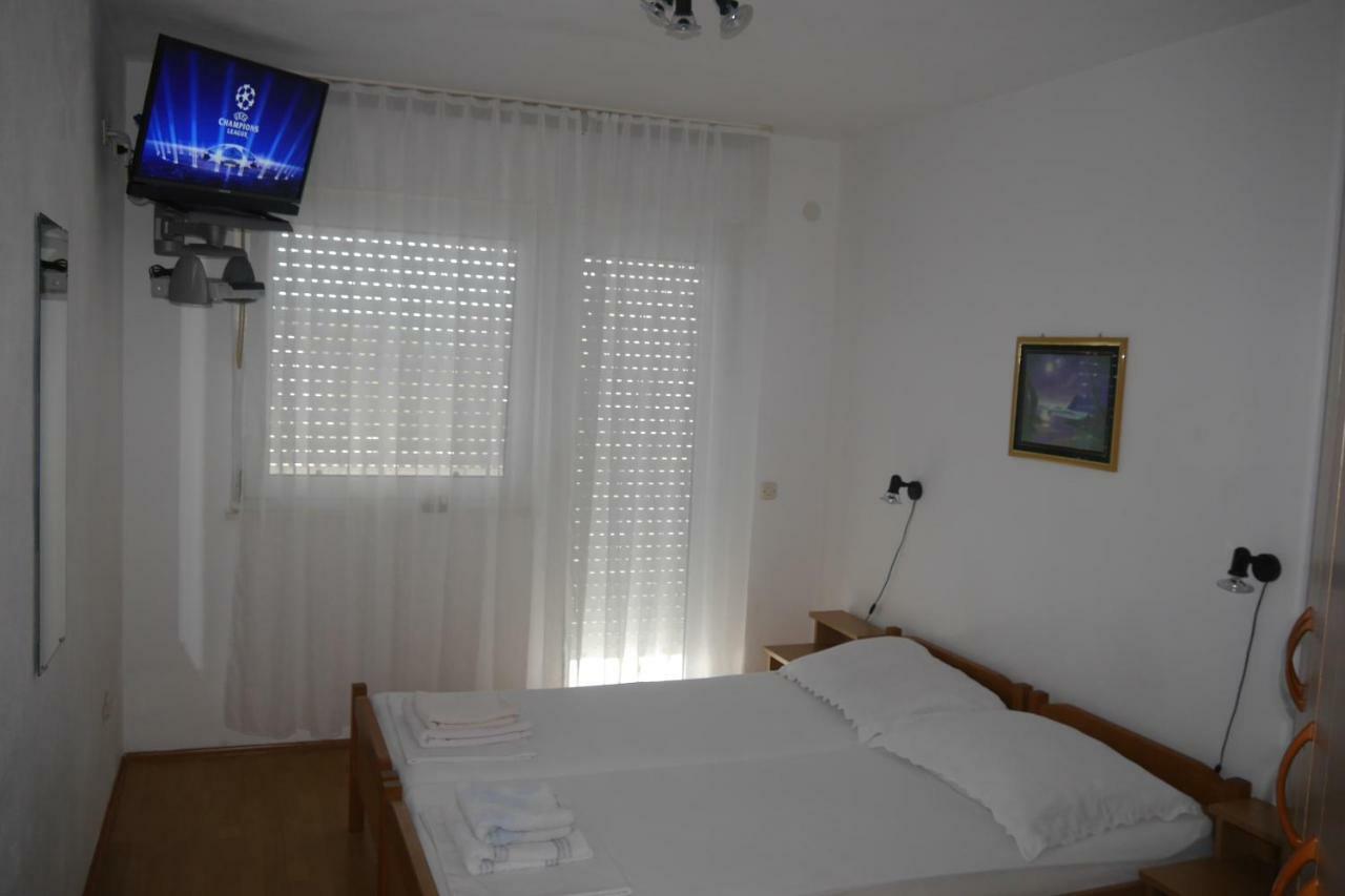 Apartments Horizont Trogir Exterior photo