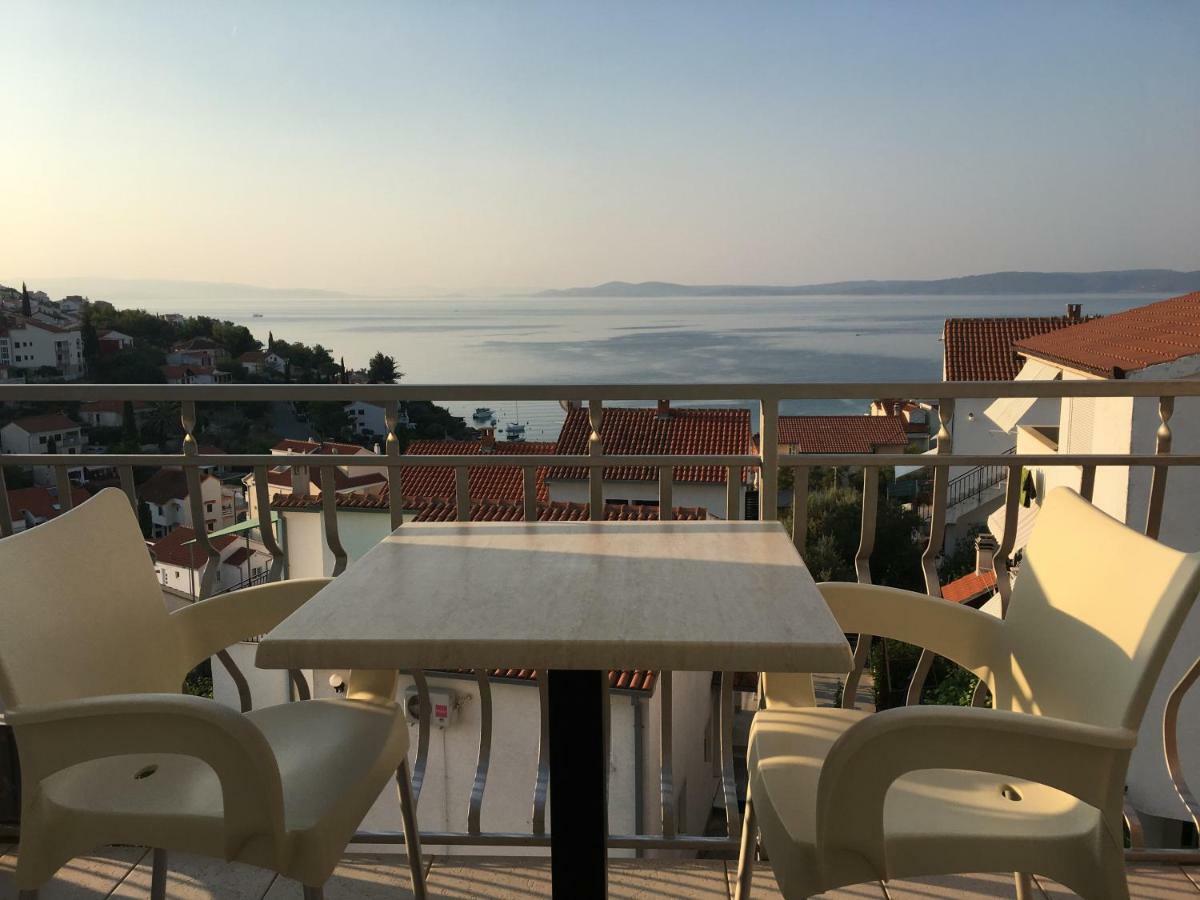 Apartments Horizont Trogir Exterior photo